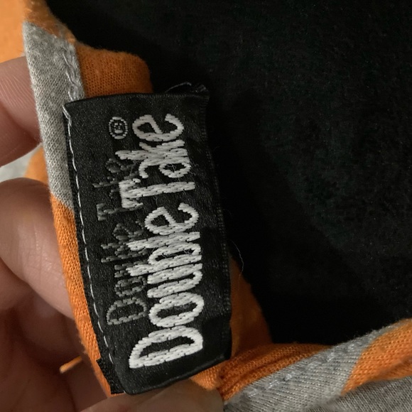 Orange/Gray Striped Batwing Sleeve Style Top Med - Picture 7 of 9